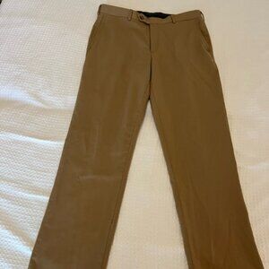 EUC Mens 34x34Roundtree & Yorke TravelSMART Flat Front Wool Blend Dress Pant Tan